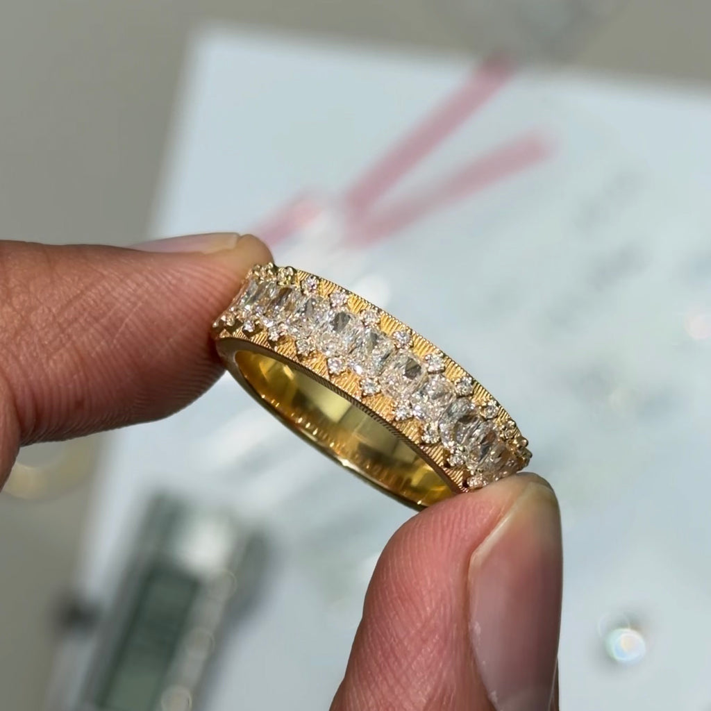 The Crown Ring - CUSTOMIZED - Daisy