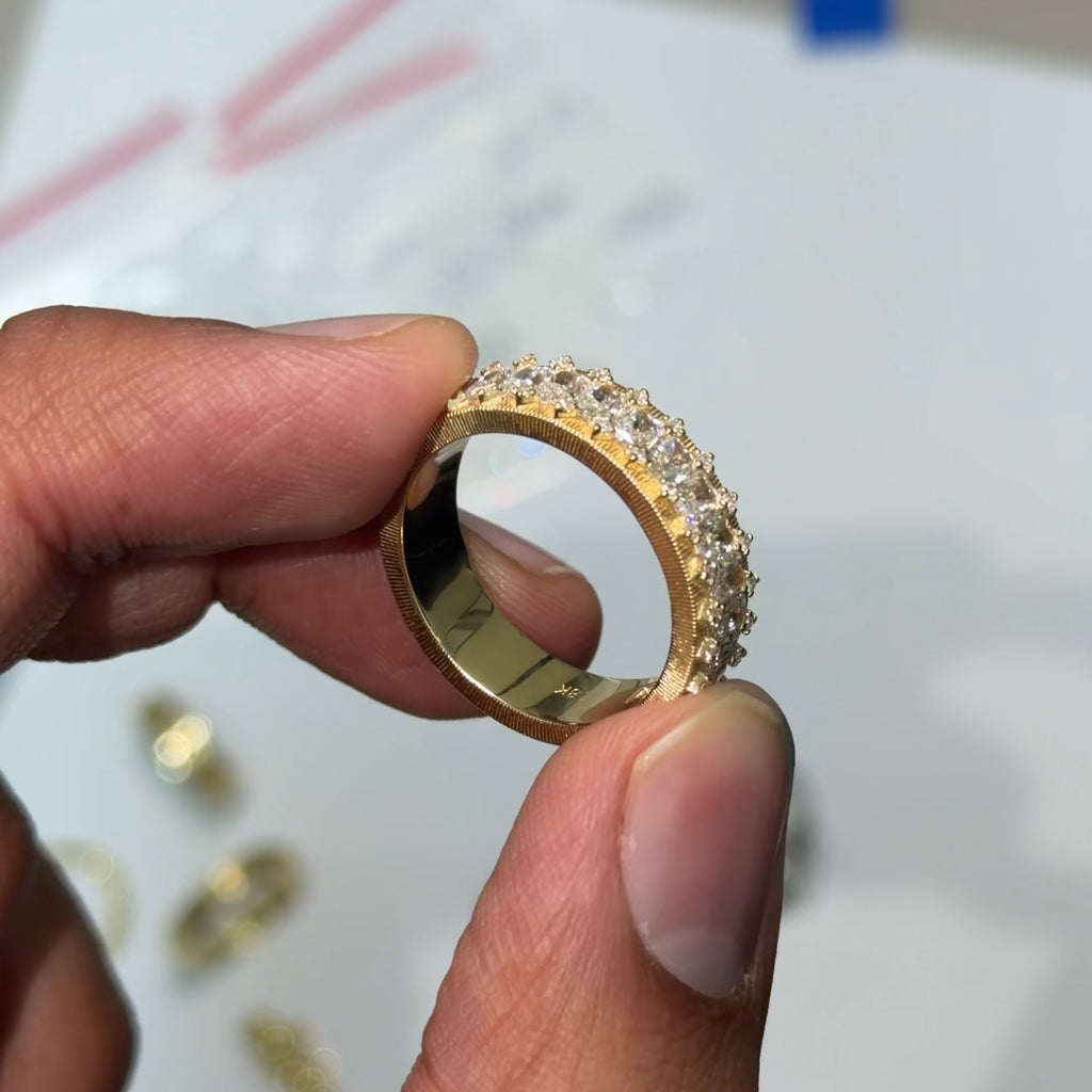 The Crown Ring - CUSTOMIZED - Daisy